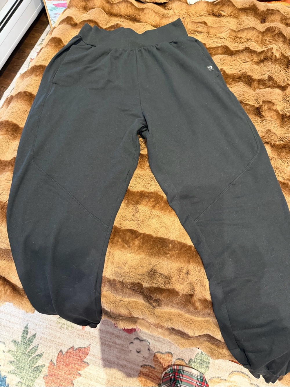Gymshark Kids Black Jogger Sweatpants with Elastic Waist
